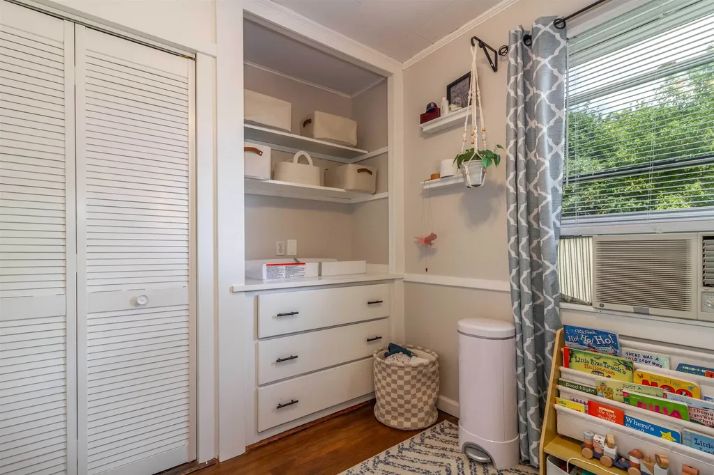 8 Dartmouth Street Rutland City VT 05701