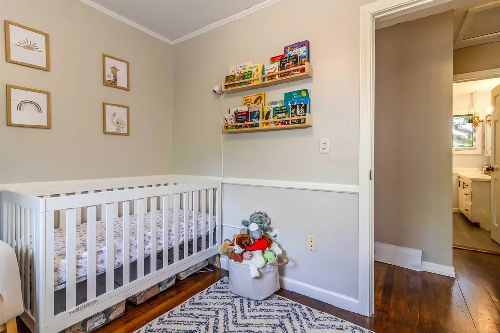 8 Dartmouth Street Rutland City VT 05701