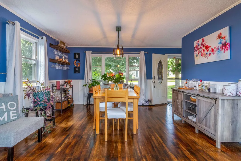 8 Dartmouth Street Rutland City VT 05701