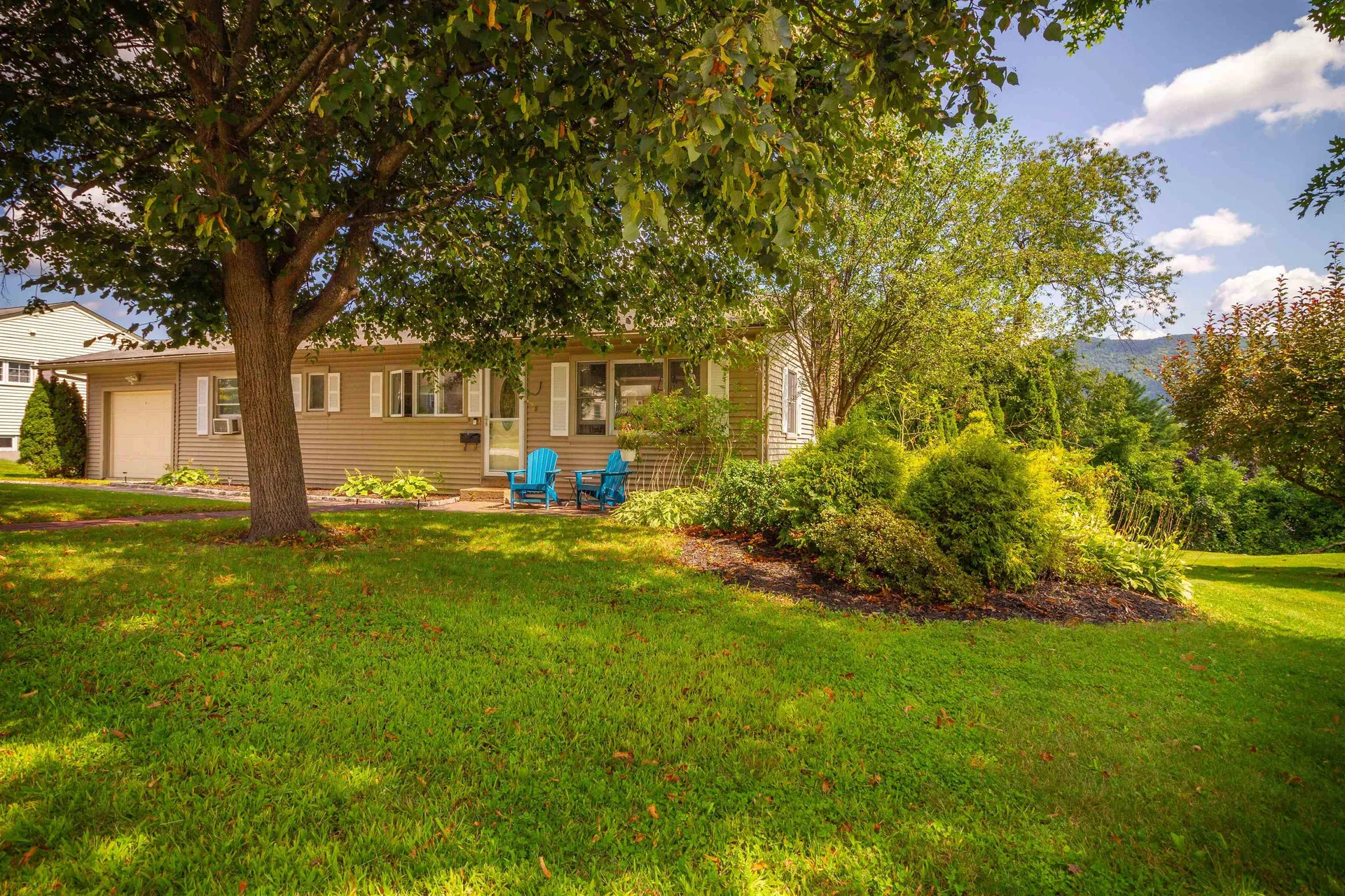 8 Dartmouth Street Rutland City VT 05701