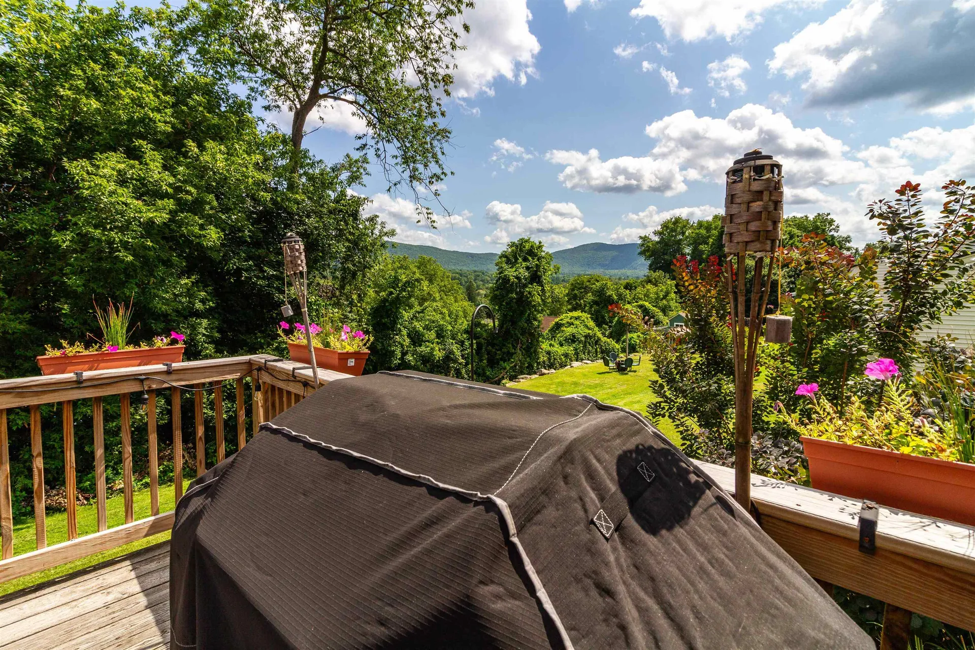 8 Dartmouth Street Rutland City VT 05701