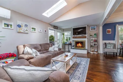 8 Dartmouth Street Rutland City VT 05701