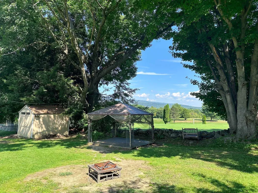 26 Leslie Avenue Claremont NH 03743