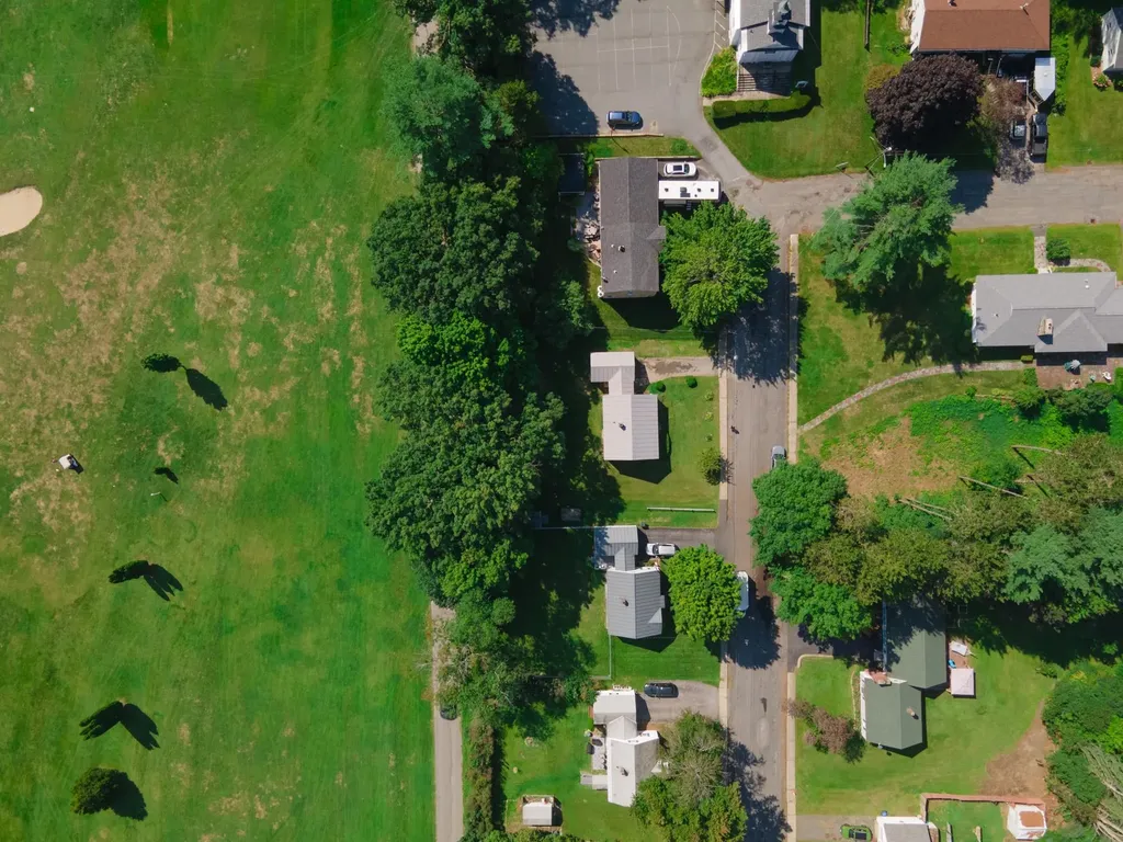 26 Leslie Avenue Claremont NH 03743