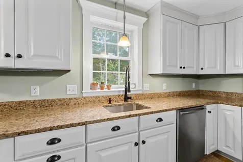 56 Riverdale Road New Boston NH 03070