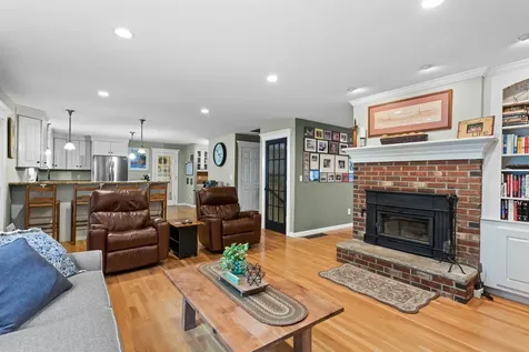 56 Riverdale Road New Boston NH 03070