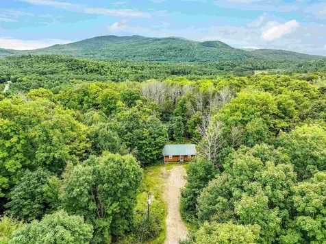 39 Jonathan Drive Wilmot NH 03287
