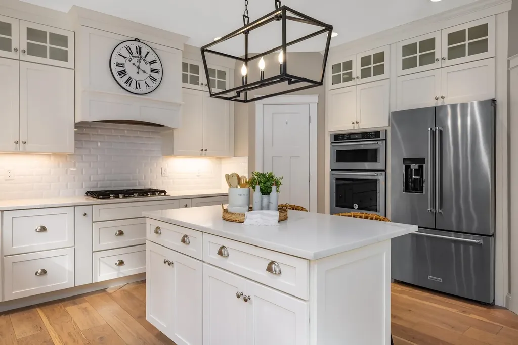 1163 Sagamore Avenue Portsmouth NH 03801