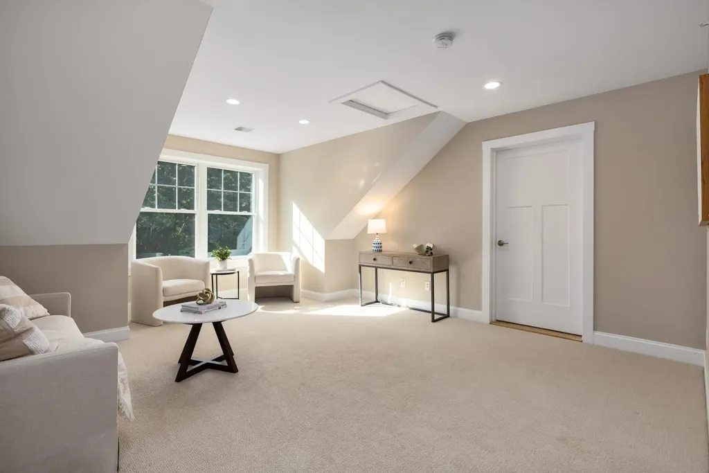 1163 Sagamore Avenue Portsmouth NH 03801