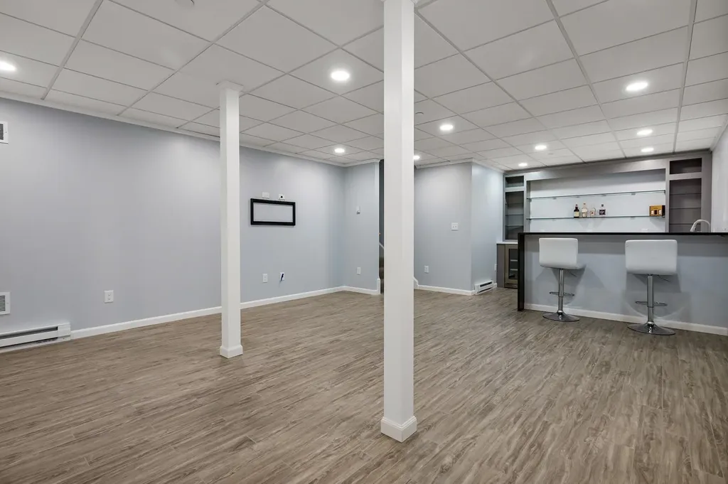 1163 Sagamore Avenue Portsmouth NH 03801