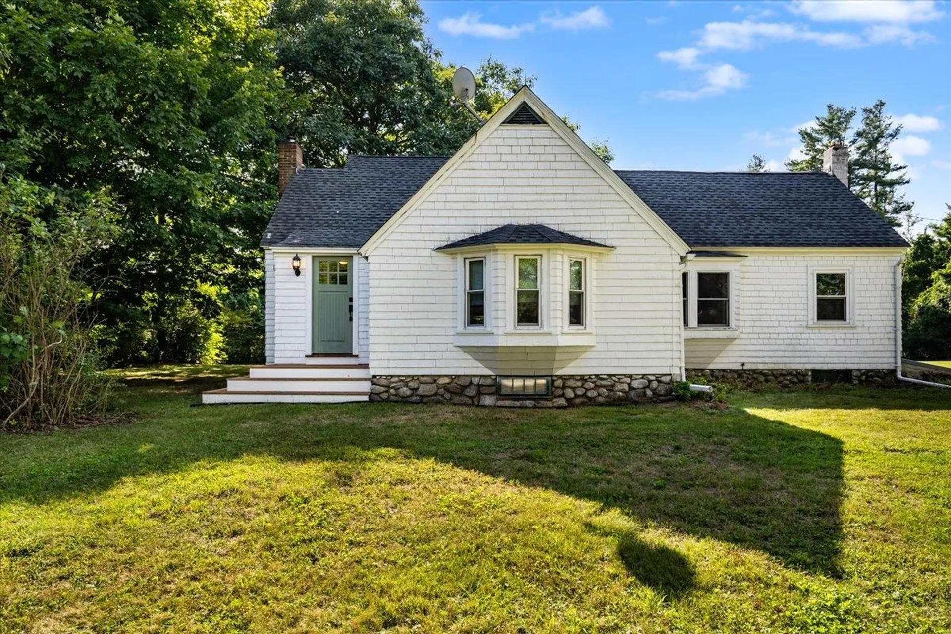 36 N Main Street Mont Vernon NH 03057