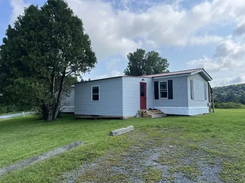 164 Rhodeside Acres Georgia VT 05478