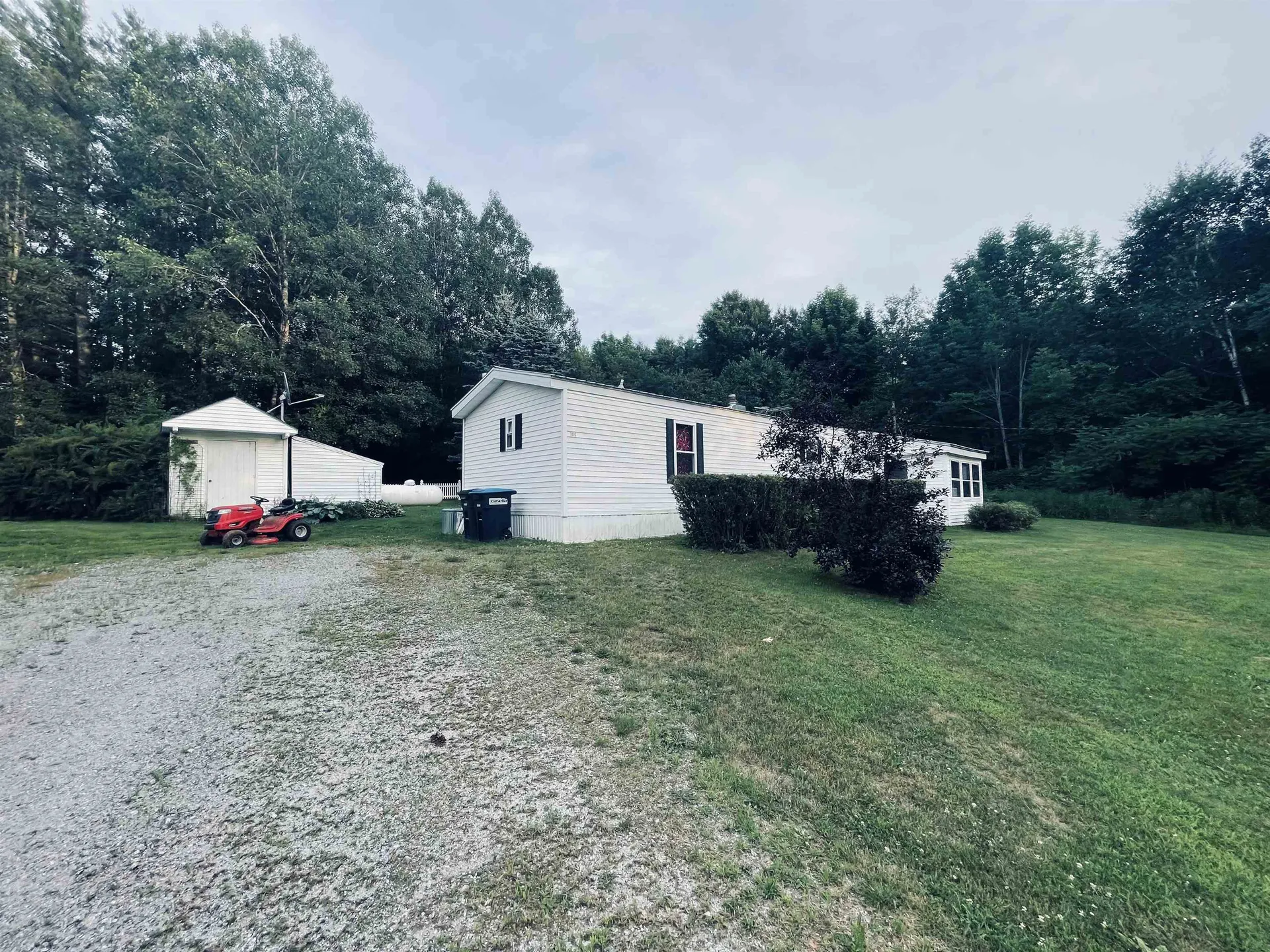 386 Bascom Road Newport NH 03773
