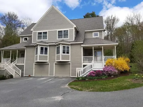 24 Barrister Path Grantham NH 03753