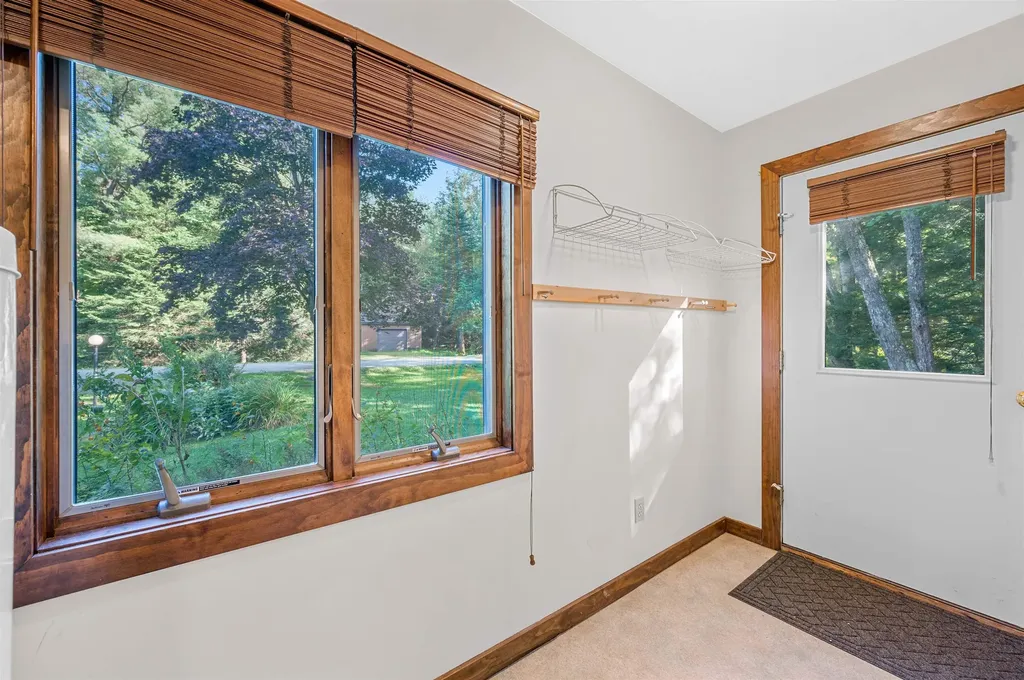 20 Field Road Stowe VT 05672