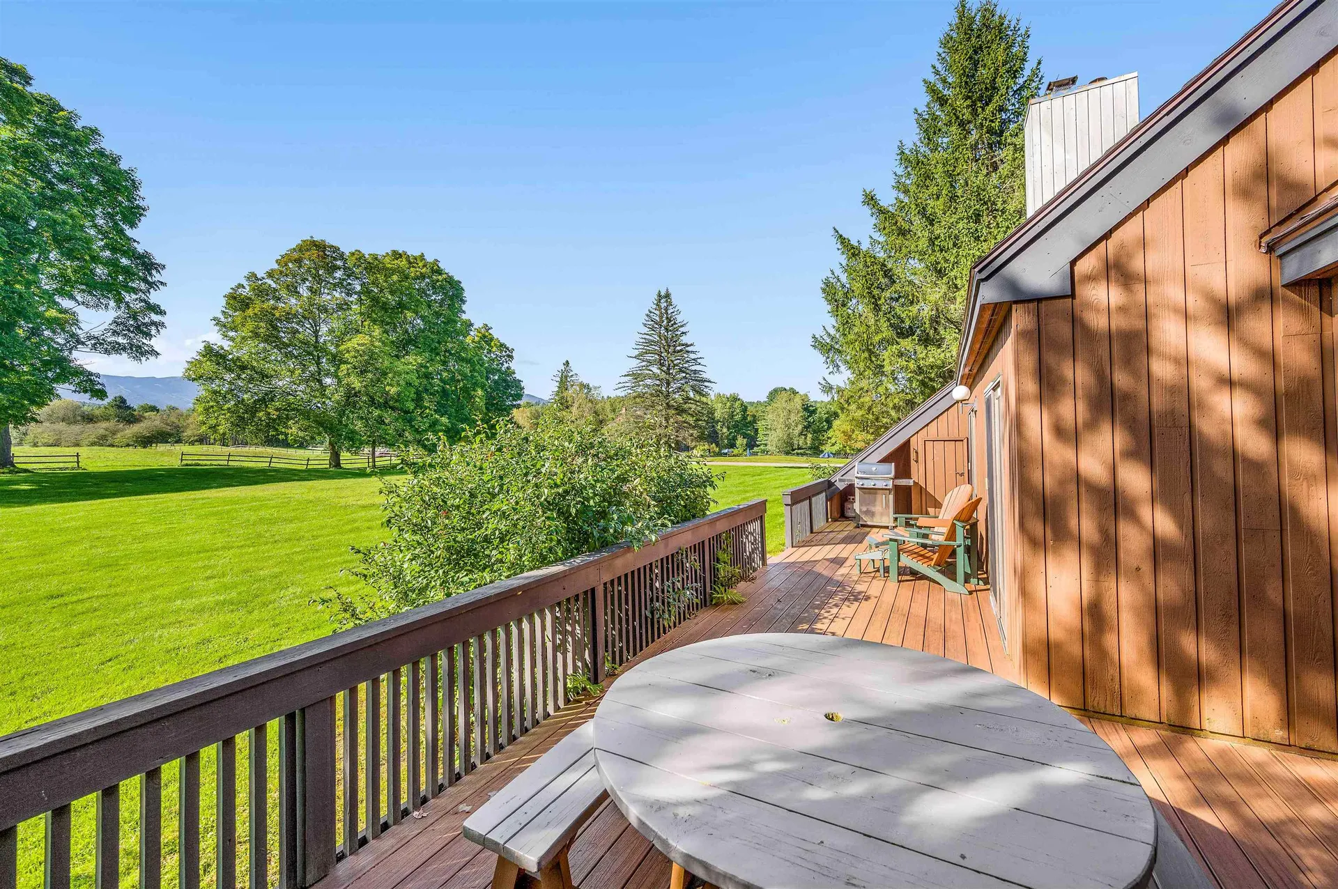 20 Field Road Stowe VT 05672