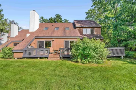 20 Field Road Stowe VT 05672