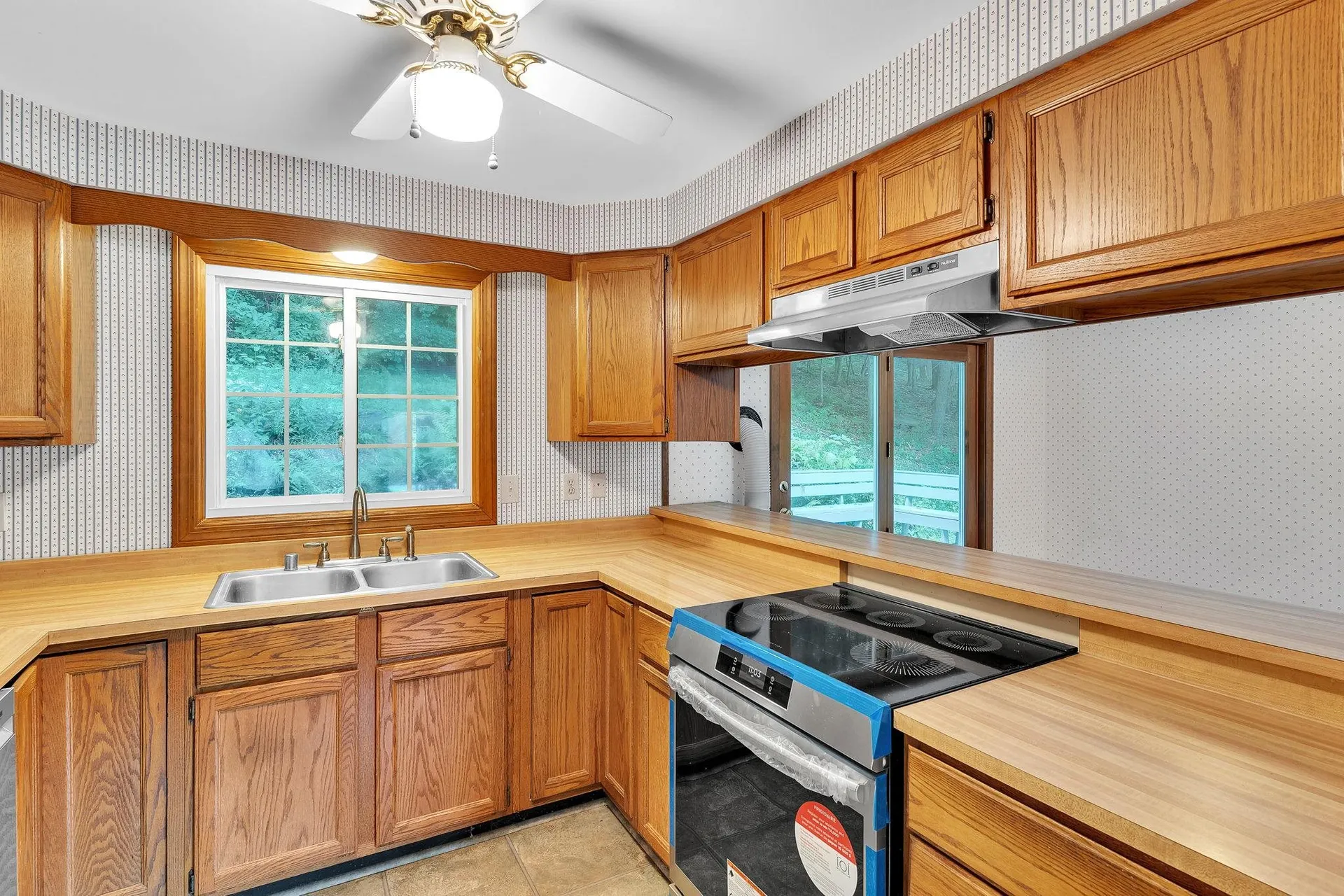 69 Morningside Drive Windsor VT 05089