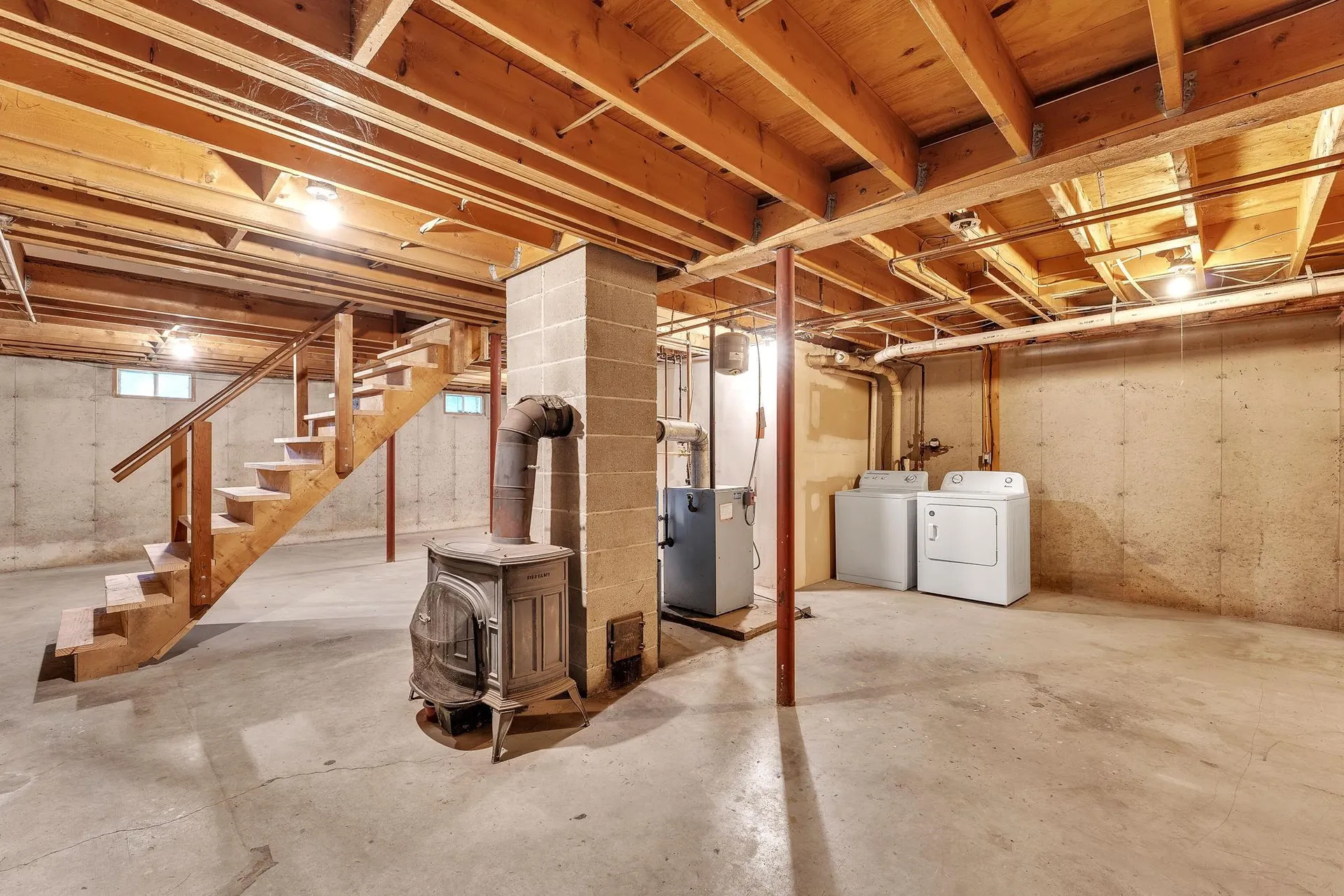 69 Morningside Drive Windsor VT 05089