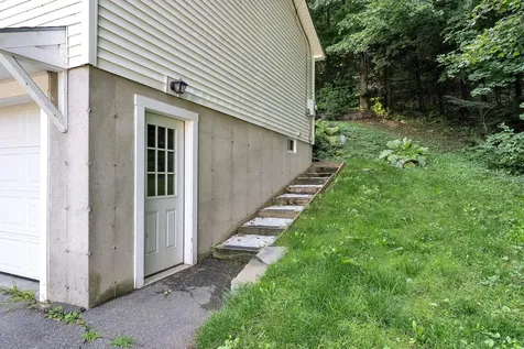 69 Morningside Drive Windsor VT 05089