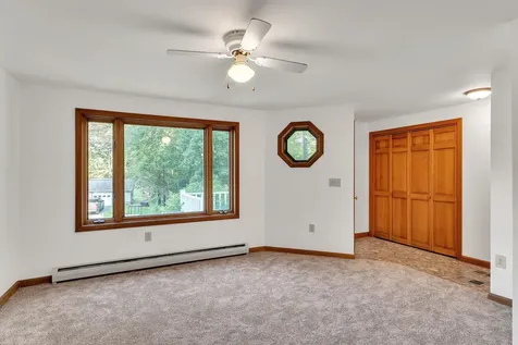 69 Morningside Drive Windsor VT 05089