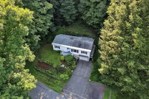 69 Morningside Drive Windsor VT 05089