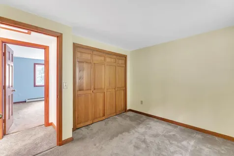 69 Morningside Drive Windsor VT 05089