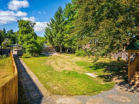12 Beaver Way Rochester NH 03867