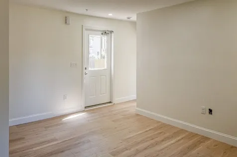 12 Beaver Way Rochester NH 03867