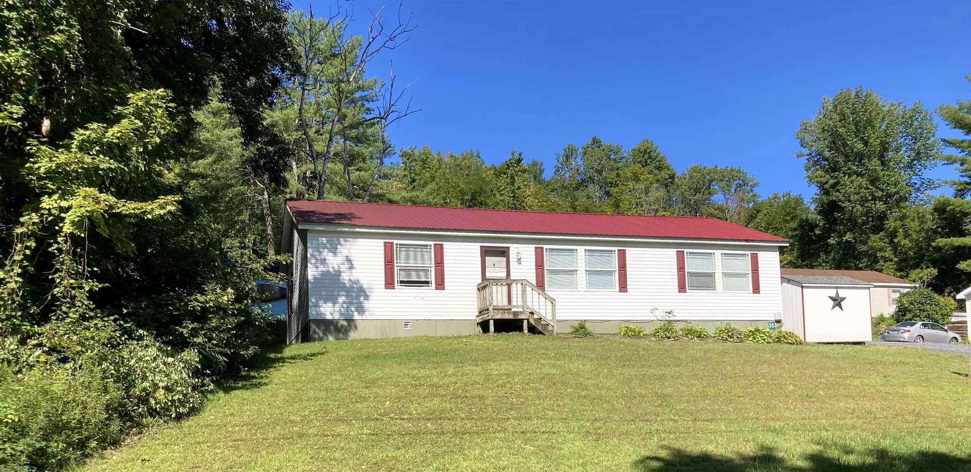 19 Village Heights Castleton VT 05735