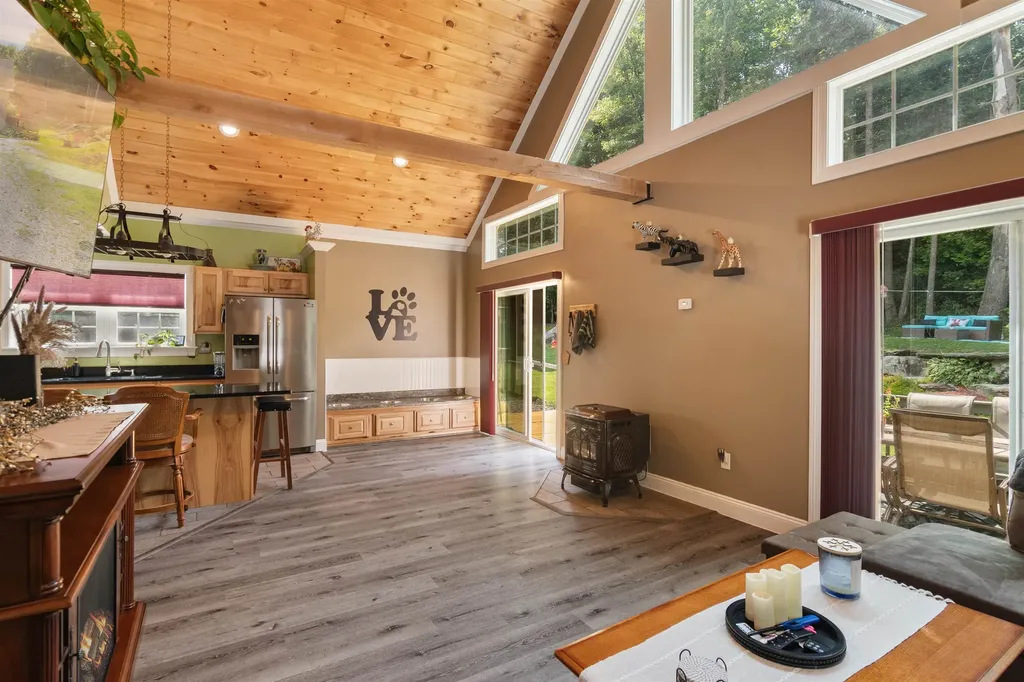 71 Shady Maple Lane Franklin VT 05457