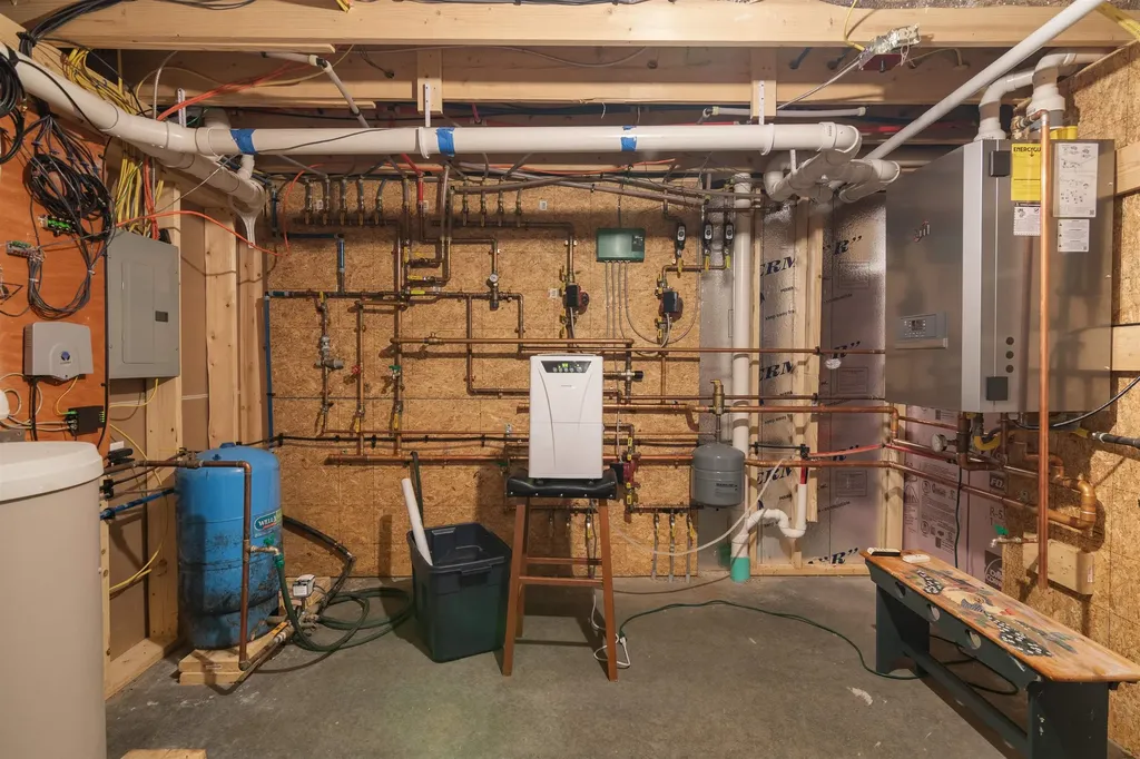 71 Shady Maple Lane Franklin VT 05457