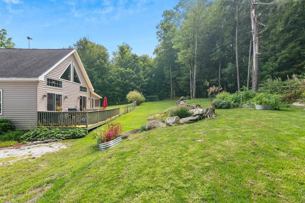 71 Shady Maple Lane Franklin VT 05457
