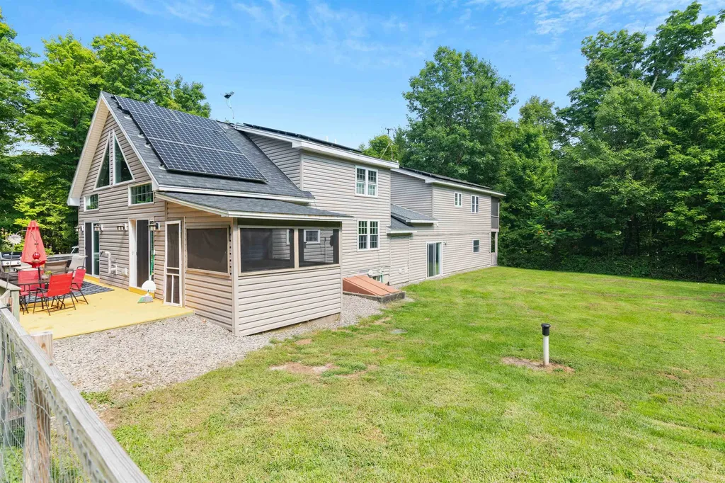 71 Shady Maple Lane Franklin VT 05457