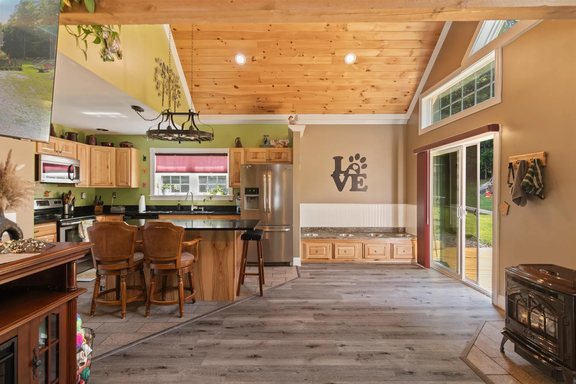 71 Shady Maple Lane Franklin VT 05457