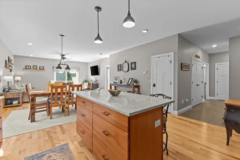 128 Chase Court Essex VT 05452