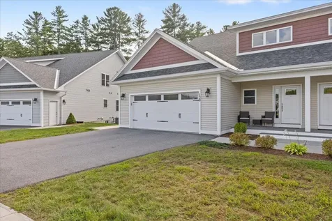 128 Chase Court Essex VT 05452