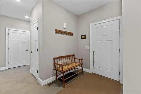 128 Chase Court Essex VT 05452