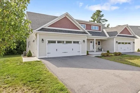 128 Chase Court Essex VT 05452