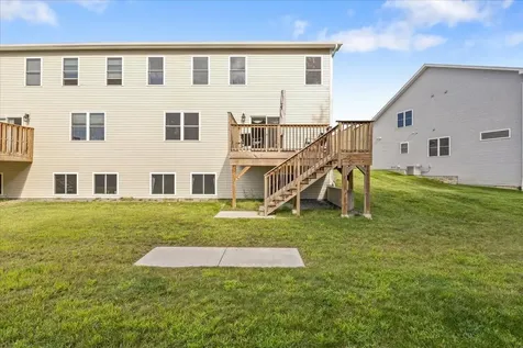 128 Chase Court Essex VT 05452