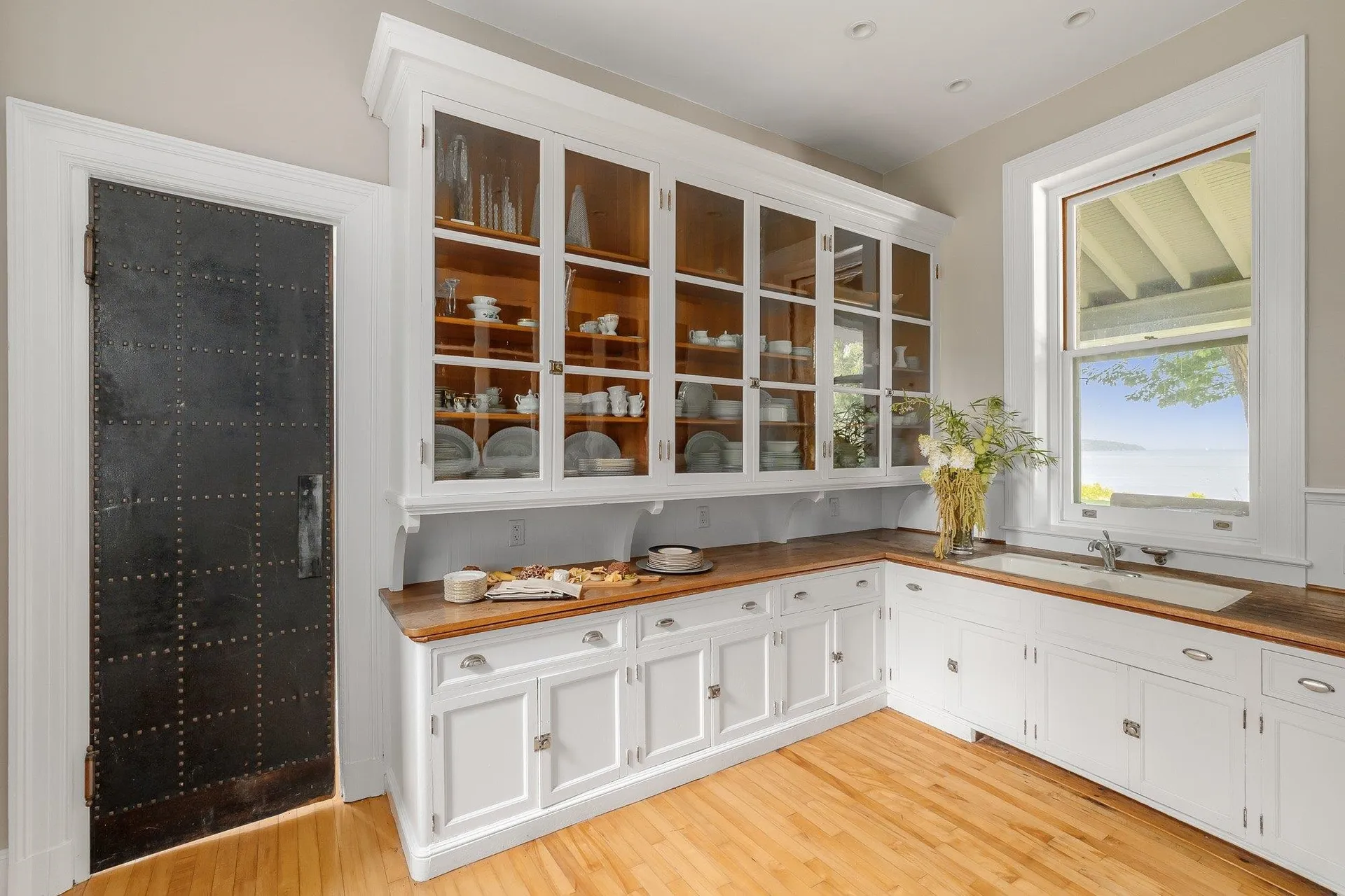 1044 Grosse Point Road Ferrisburgh VT 05456