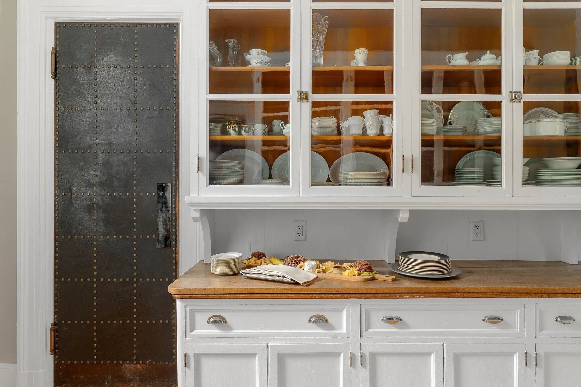 1044 Grosse Point Road Ferrisburgh VT 05456