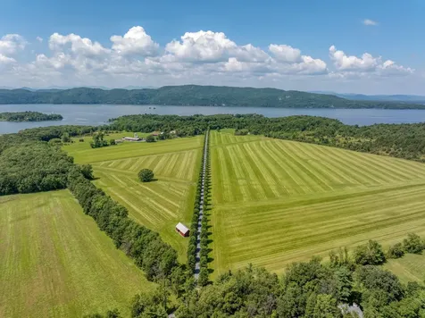 1044 Grosse Point Road Ferrisburgh VT 05456