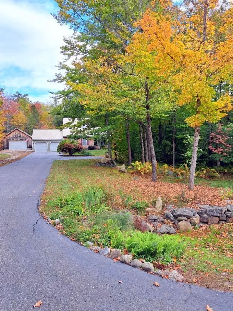 28 Winterhaven Road Wolfeboro NH 03894