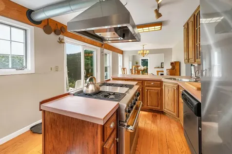 28 Winterhaven Road Wolfeboro NH 03894