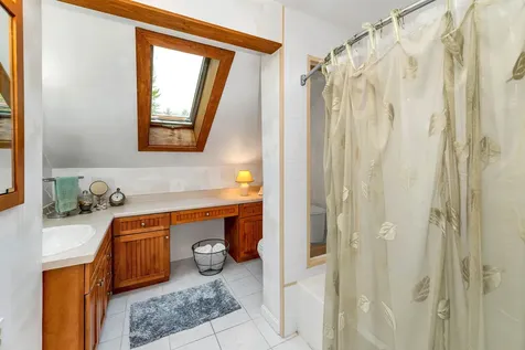 28 Winterhaven Road Wolfeboro NH 03894