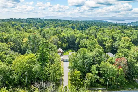 28 Winterhaven Road Wolfeboro NH 03894