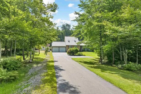 28 Winterhaven Road Wolfeboro NH 03894