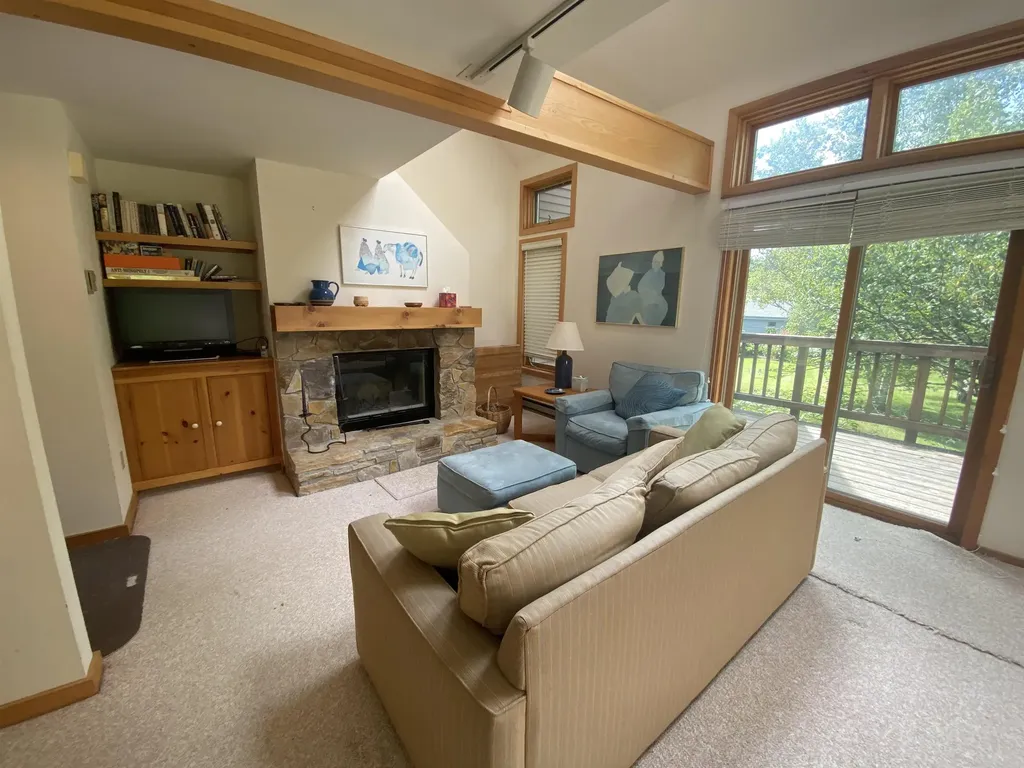 8 Par Drive Wilmington VT 05363