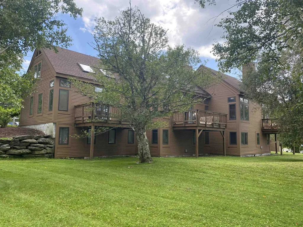 8 Par Drive Wilmington VT 05363